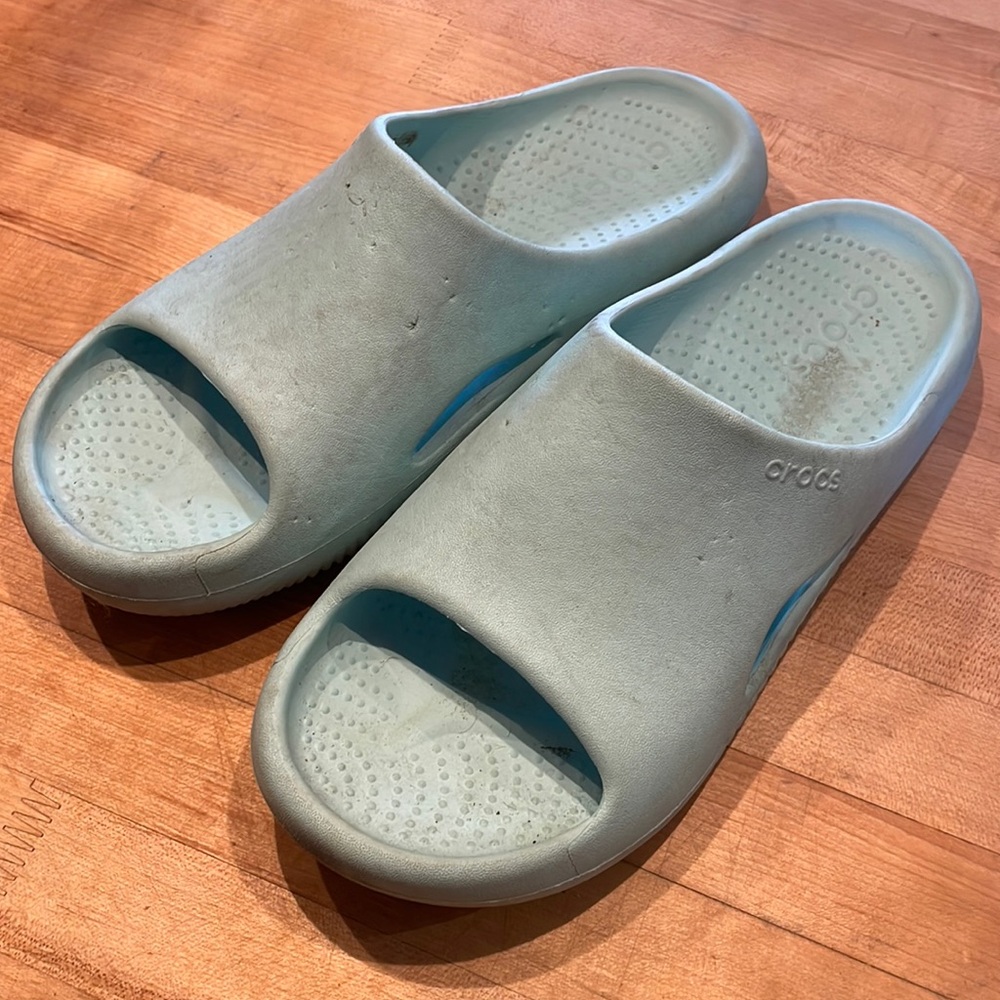 CROCS Slides Sandals Slip-On Men's Size 8 Women's Size 10